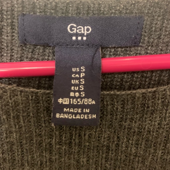 GAP sweater - Picture 3 of 3